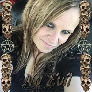 Meet your Posher, Beverly